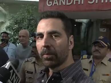 महाराष्ट्र में बीएमसी चुनाव के लिए उमड़ी वोटर्स की भीड़,अक्षय कुमार और मोहन भागवत ने किया मतदान