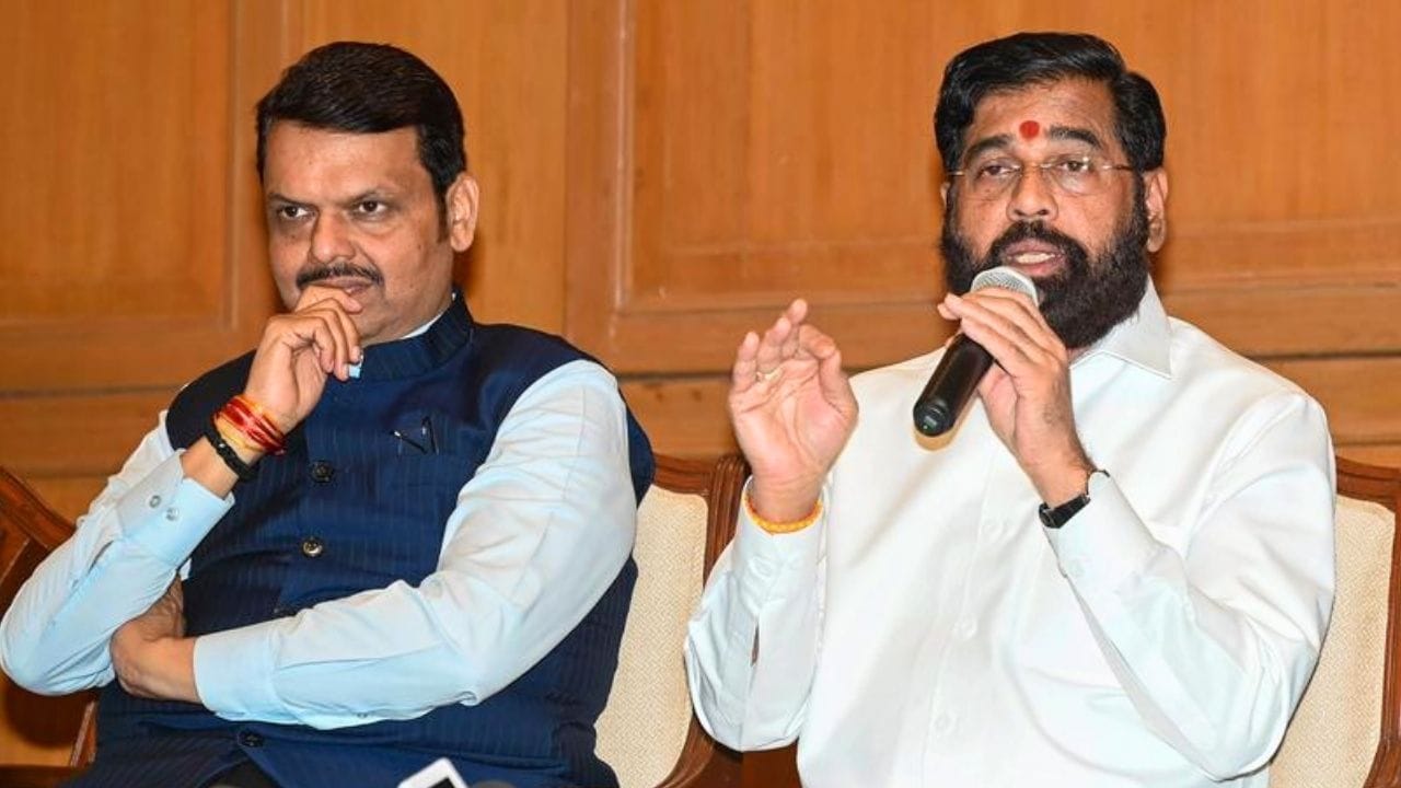 शिवसेना ने रखा ढाई-ढाई साल का फॉर्मूला,भाजपा के लिए मुसीबत बने एकनाथ शिंदे