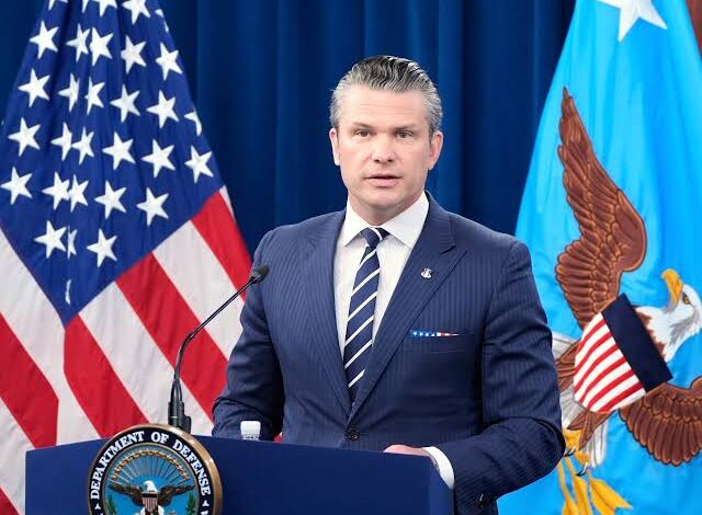 अमेरिका ने फिर से ईरान को धमकाया,अमेरिकी सेना पूरी तरह से तैयार है!