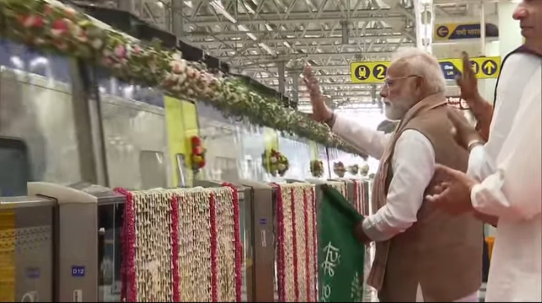 पीएम मोदी ने मेरठ मेट्रो और नमो भारत ट्रेन को किया रवाना,बोले सीएम योगी- नया भारत तेजी से बढ़ रहा है