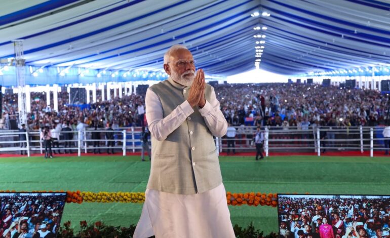 राहुल-सोनिया पर भड़के पीएम मोदी,जहां कांग्रेस वालों के दिमाग का ताला बंद होता है वहां हमारा काम शुरू होता है