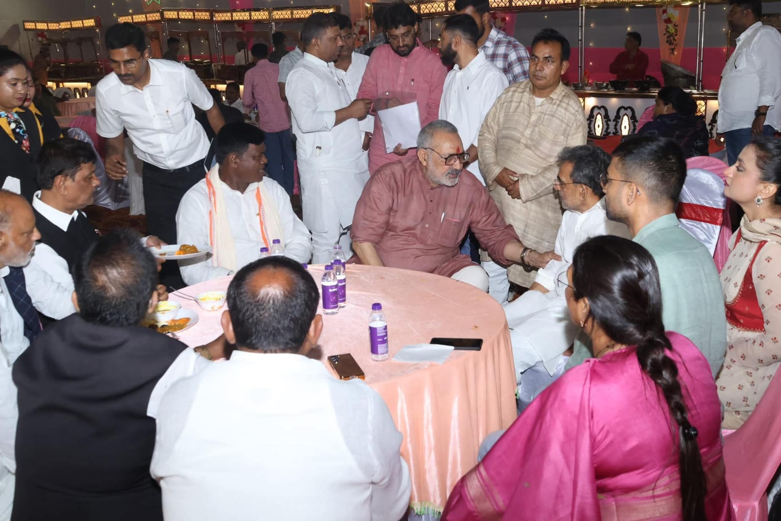 राज्यसभा के 5वीं सीट के लिए जोड़-तोड़ शुरू,जानिए पटना में कहां क्या हुआ?