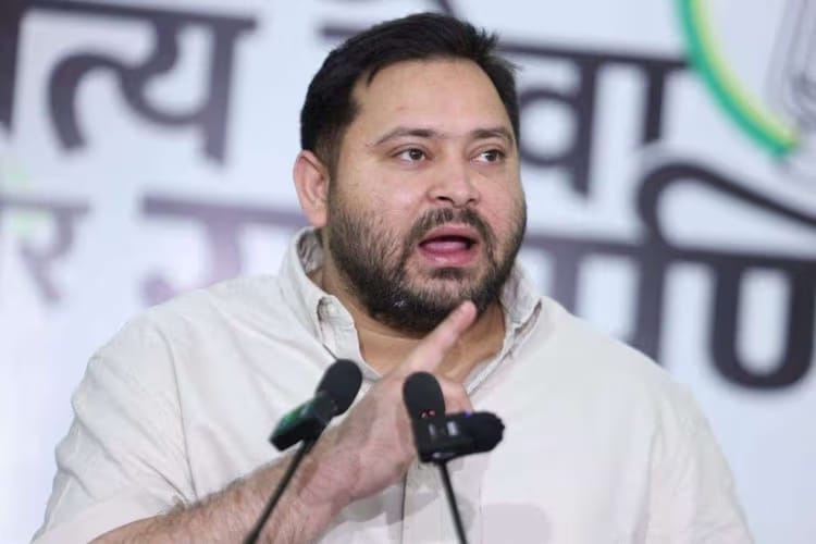 बिहार में उड़ रही है कानून व्यवस्था की धज्जियां,अपराधी विजय और सम्राट हो गए-तेजस्वी का हमला