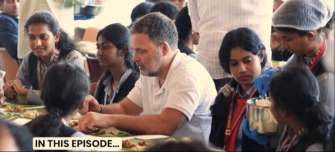 महिला दिवस पर राहुल ने की छात्राओं से बातचीत,कहा-महिलाओं को अपनी पहचान को खुद तय करने का अधिकार है