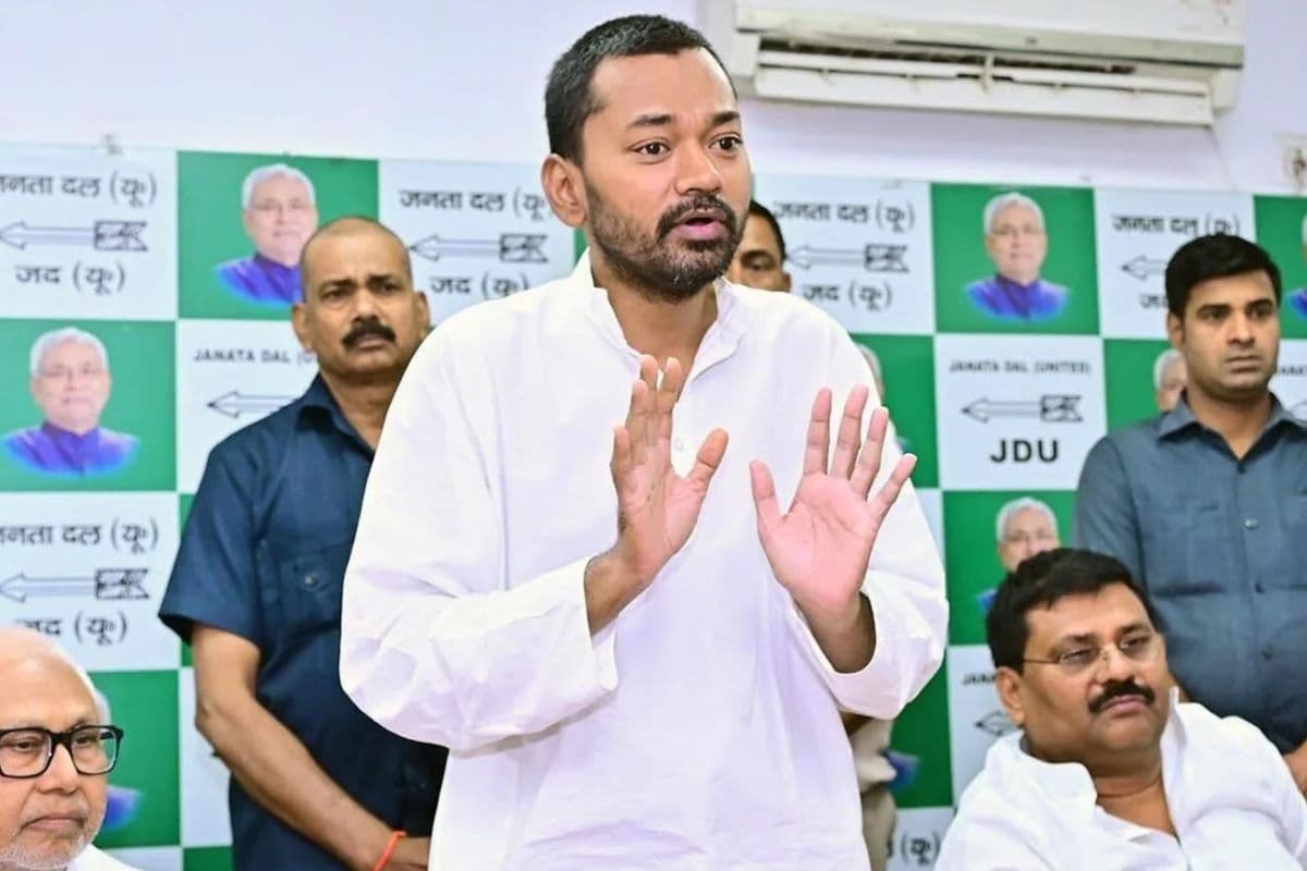 नीतीश कुमार के पदचिह्नों पर चलेंगे निशांत,अब लगाने जा रहे है जनता दरबार