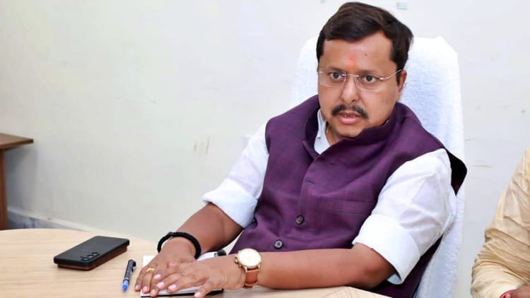 भाजपा के इस बड़े नेता के बयान से बढ़ी पार्टी में मुश्किलें,नितिन नवीन ने मांगा स्पष्टीकरण