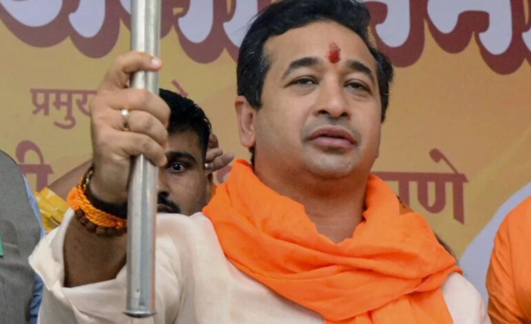 मंत्री नितेश राणे ने मदरसों पर दिया आपत्तिजनक बयान,कहा-घुसेगा भी और मारेगा भी