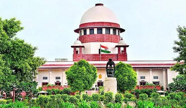 7 अप्रैल को सबरीमला मंदिर में महिलाओं के प्रवेश को लेकर होगी सुनवाई,SC की नौ जजों की संविधान पीठ लेगी निर्णय!