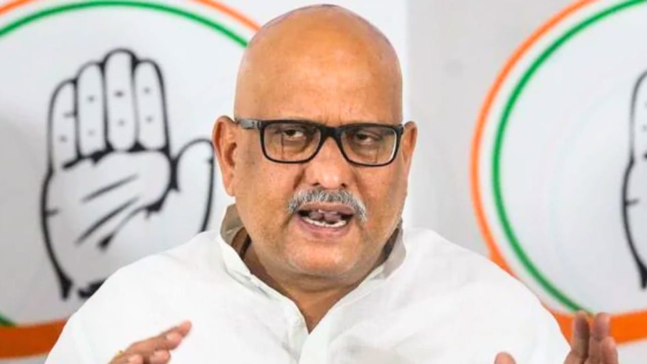 BJP के दबाव में लोकतंत्र के साथ हो रहा धोखा,SIR पूरी तरह से है गैरकानूनी-कांग्रेस