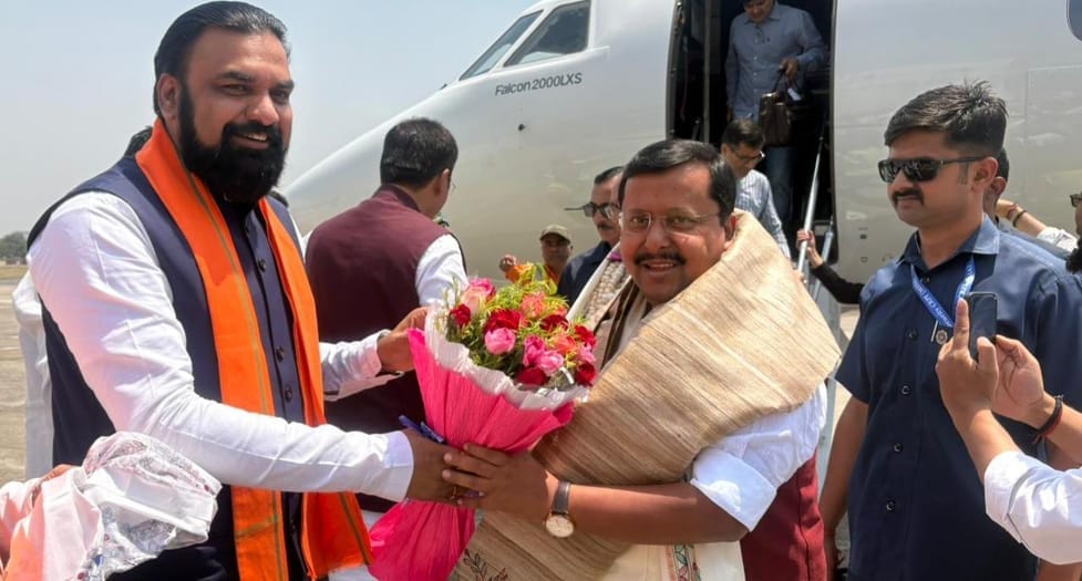 पटना पहुंचे सभी बड़े नेता,बीजेपी की बैठक में शाम तक सीएम का नाम होगा फाइनल