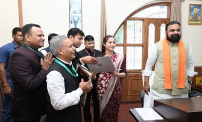 घर बैठे ही स्व-गणना कर सकते हैं बिहारवासी,मुख्यमंत्री सम्राट ने किया शुभारंभ