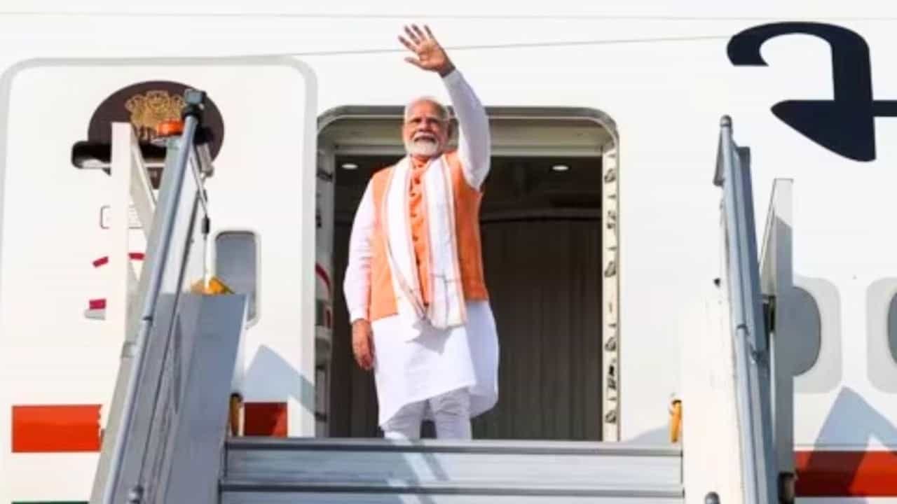 आज से 5 देशों की यात्रा पर रहेंगे पीएम मोदी,सबसे पहले जाएंगे UAE