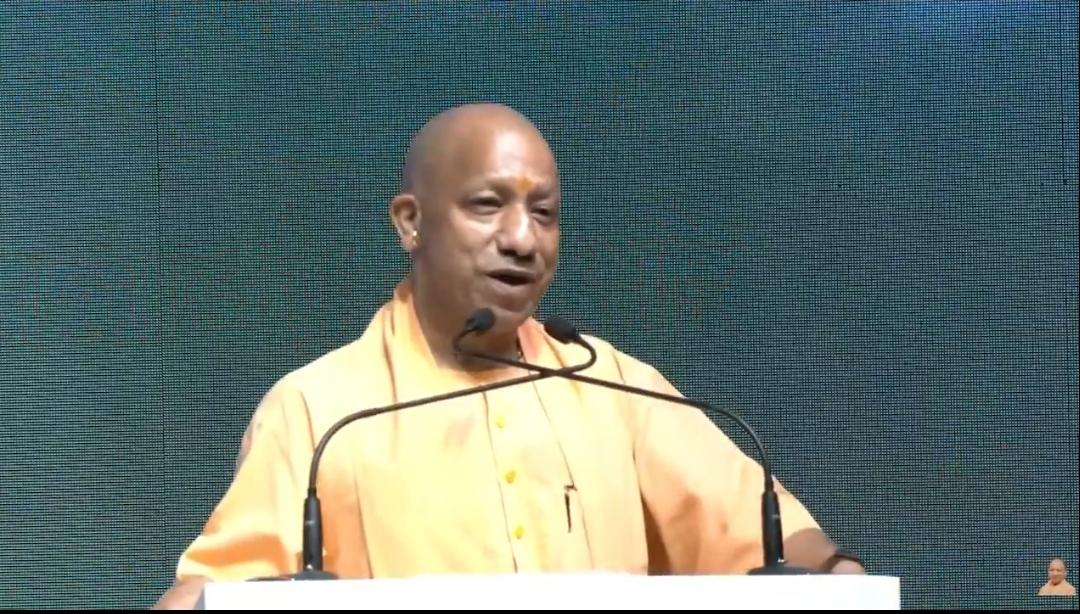 योगी आदित्यनाथ के नमाज वाले बयान पर भड़की राजद,बोली-धर्म की राजनीति कब छोड़ेंगे?
