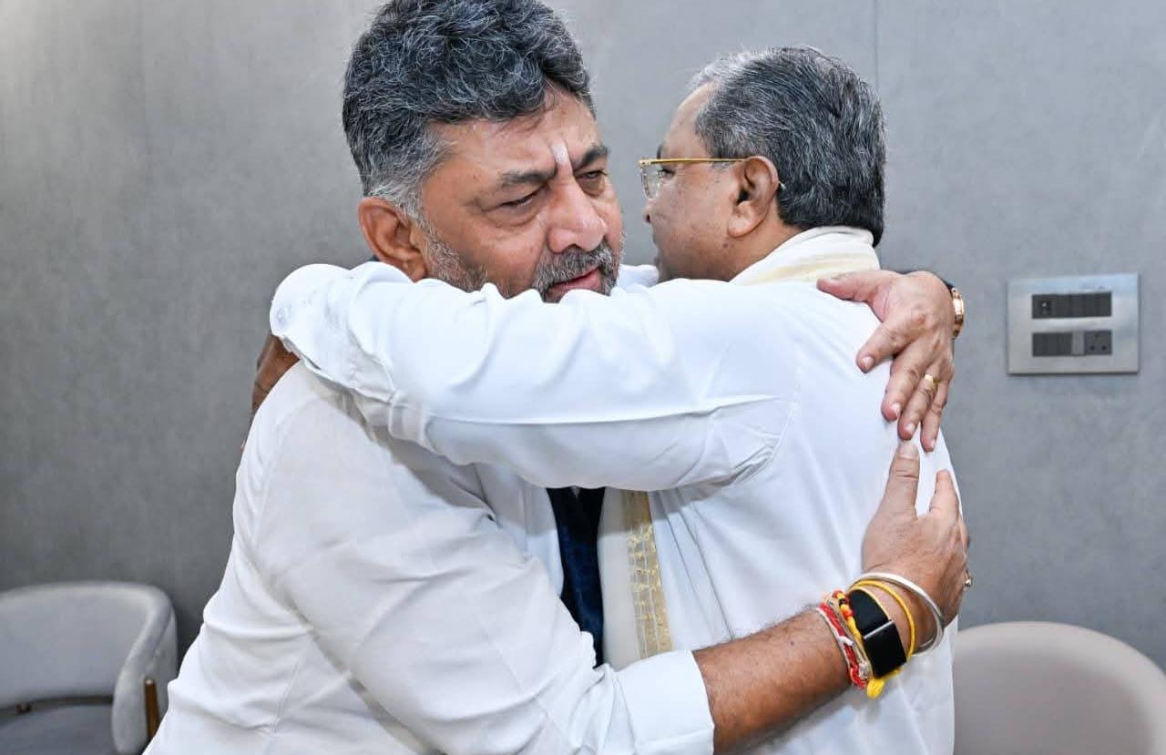 मुख्यमंत्री पद से सिद्धारमैया ने दे दिया इस्तीफा,बोले-कभी सोचा नहीं था CM बनूंगा