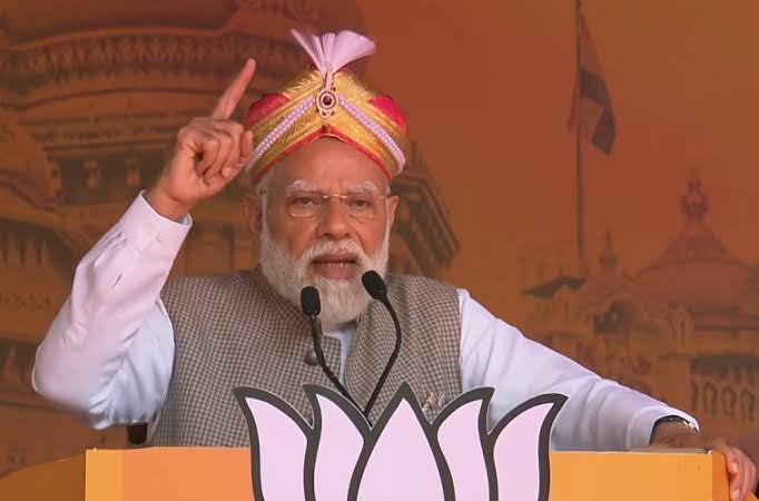 बीजेपी सरकार में महंगाई की दोहरी पड़ी मार,PM मोदी के कार्यकाल पर कांग्रेस हुई हमलावर
