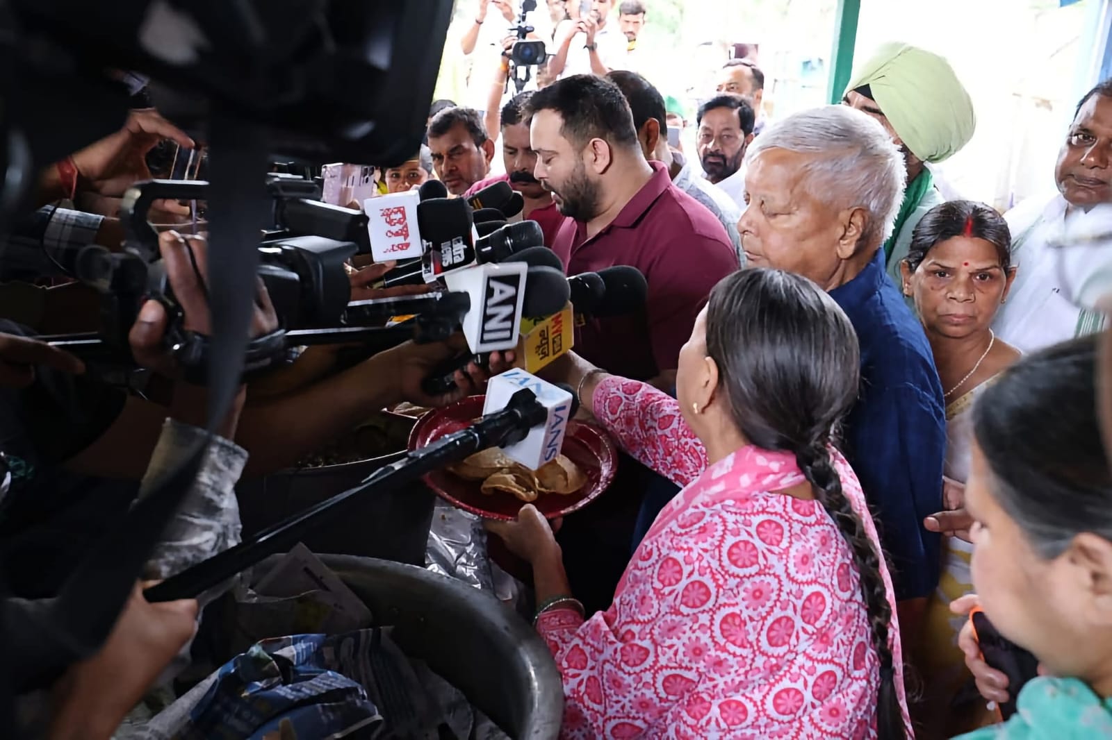 तेजस्वी का सीएम सम्राट पर हमला,बोले-सिक्योरिटी-बंगला छीनने से कुछ नहीं होगा