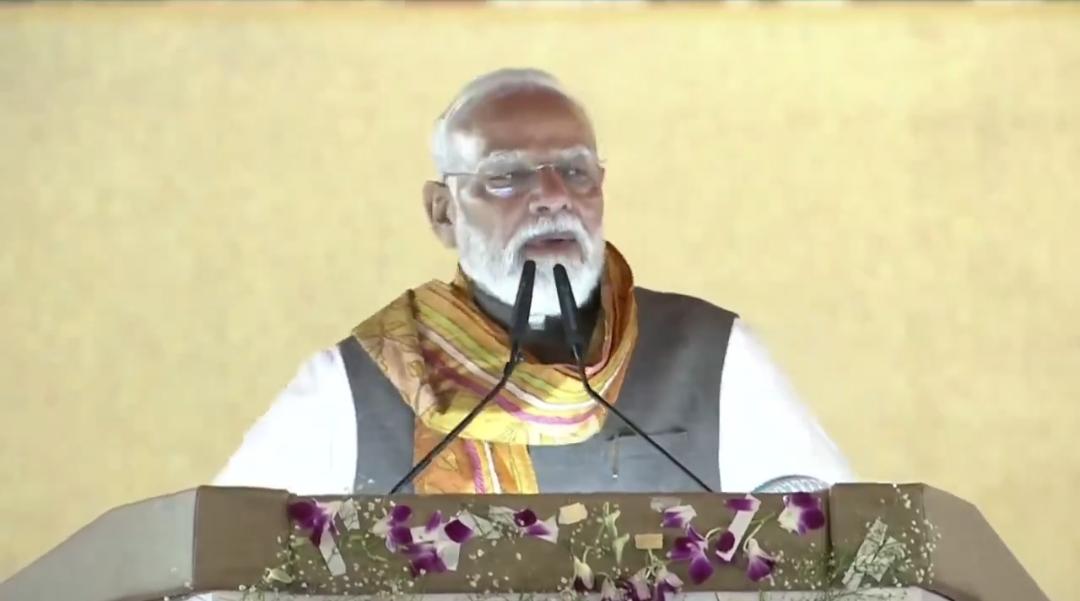बंगाल को पाकिस्तान में मिलाने की हो रही थी साजिश,बोले पीएम मोदी-बेड़ियों से आजाद हुआ बंगाल