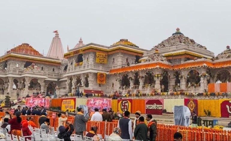 राम मंदिर चढ़ावा मामले में हुआ बड़ा एक्शन,हटाए गए 40 कर्मचारी