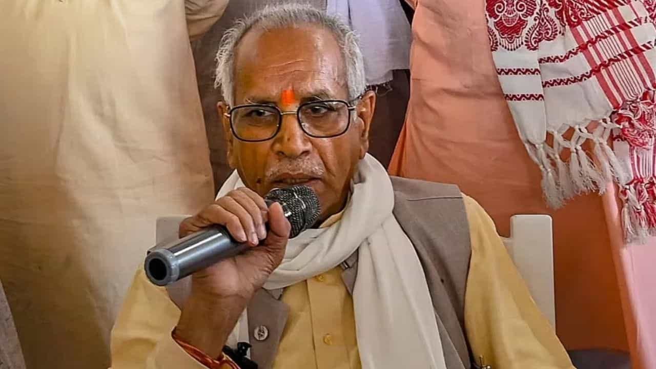 राम मंदिर मामले में घिरने के बाद बोले चंपत राय-कलंक लेकर नहीं जाऊंगा बल्कि सब सच बताऊंगा