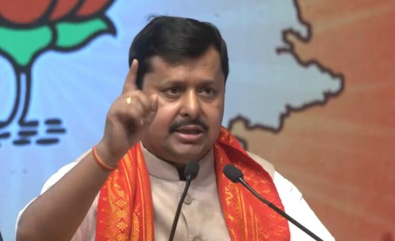 तेलंगाना में हो गया 2028 की जंग की शुरुआत!बीजेपी पर मुख्यमंत्री रेवंत रेड्डी का पलटवार