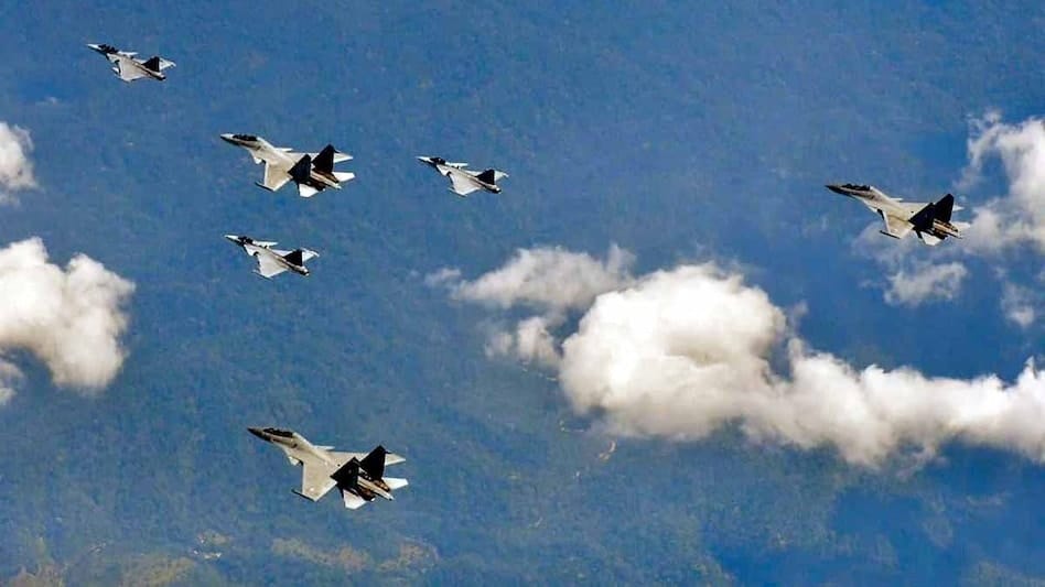 चीन,पाकिस्तान और जापान को पीछे छोड़ा भारत,ग्लोबल रैंकिंग में भारतीय वायुसेना ने बढ़ाई शान
