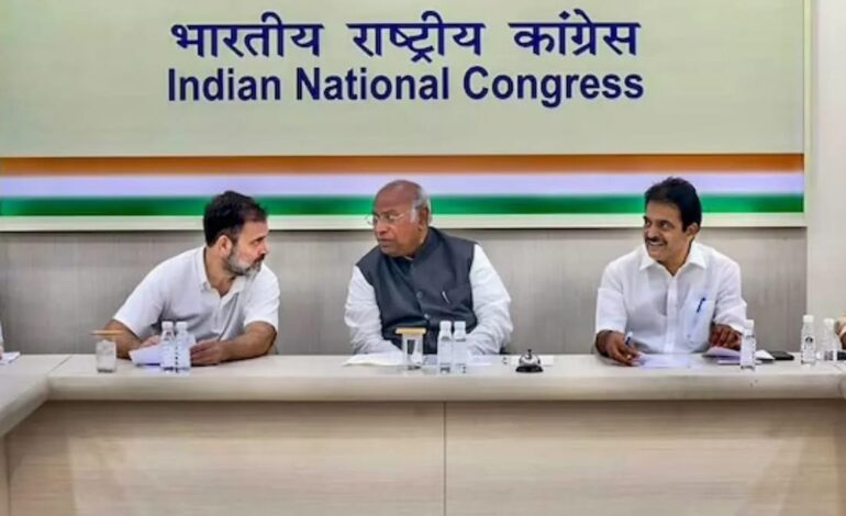 कांग्रेस संसदीय दल की बड़ी बैठक,मानसून सत्र के दौरान मोदी सरकार को घेरेंगे राहुल
