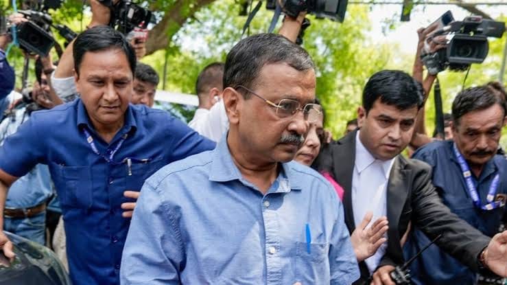 CBI की अपील पर बढ़ी AAP नेताओं की मुश्किलें,केजरीवाल-सिसोदिया को मिला आखिरी मौका