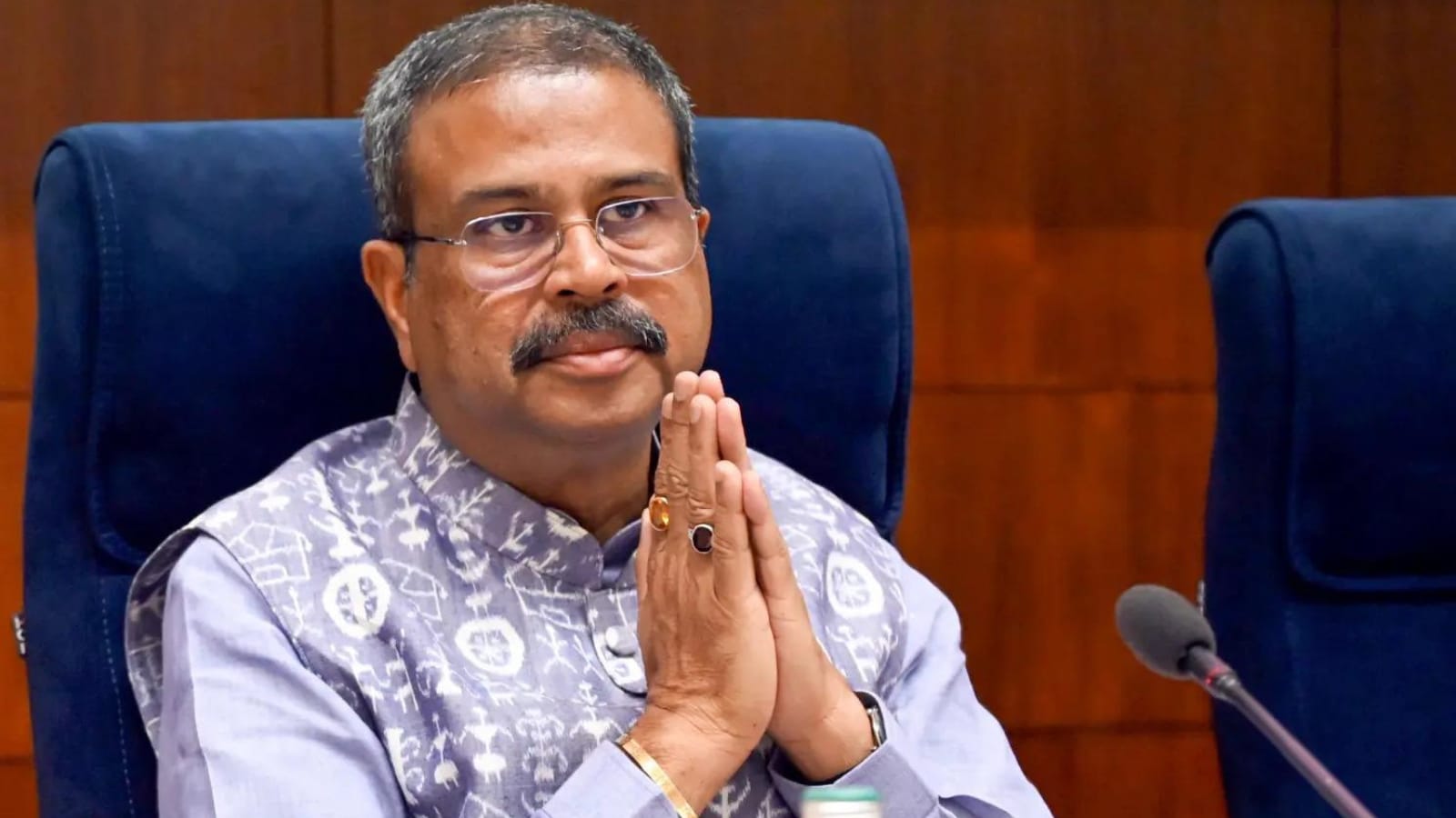धर्मेंद्र प्रधान का इस्तीफा आया सामने,शिक्षा मंत्री के इस्तीफे से सियासी गलियारों में मचा हड़कंप