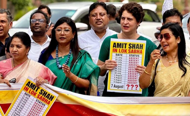 सरकार के रवैया पर भड़की प्रियंका गांधी,बोली-जब तक गृह मंत्री बयान नहीं देते,संसद में गतिरोध जारी रहेगा