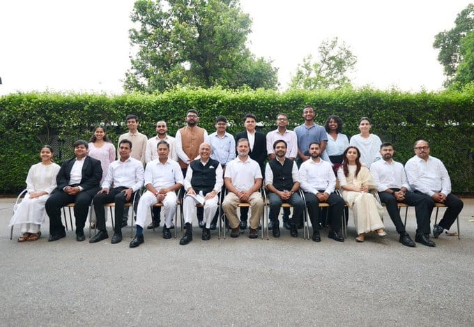 वकीलों को लुभाने में जुटी कांग्रेस,राहुल गांधी ने की बड़ी बैठक